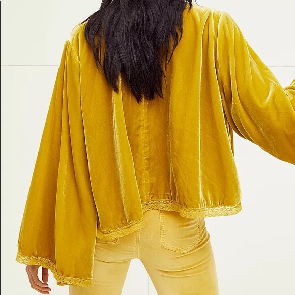 NWOT Free People velvet bell sleeve bed jacket - Picture 2 of 9